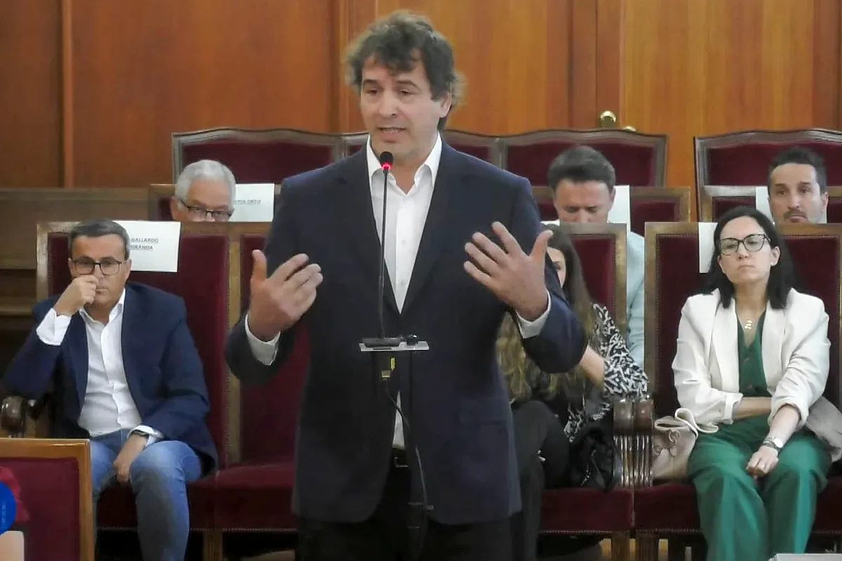 The accusations raise the requested sentence for David Sánchez to six years