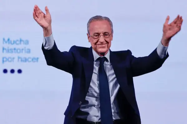 Florentino announces Dumfries and anticipates another signing that would be "the most expensive in Real Madrid's history" to counteract Riquelme's "bluff" with Haaland