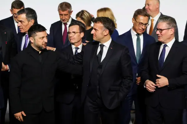 Zelensky will meet on Sunday with Merz, Starmer, and Macron to advance towards peace talks with Putin