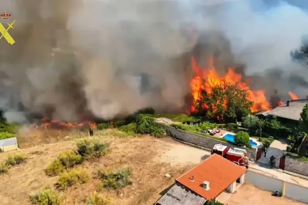 Fires in Madrid and the rest of Spain, latest news today, live | Pedro Sánchez, from the command center in Cenicientos: "We have a window of opportunity this weekend to be able to control the fire"