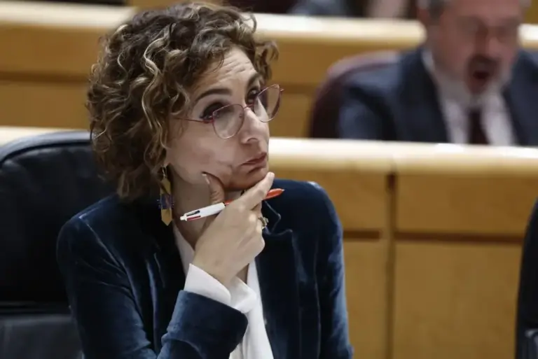 The First Vice President and Minister of Finance, María Jesús Montero
