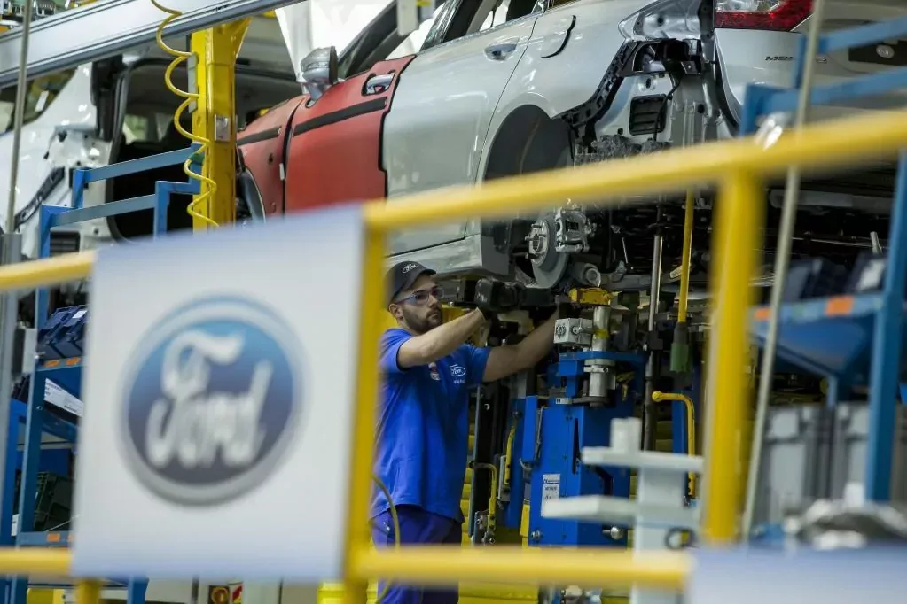 Chinese Geely reaches an agreement with Ford to produce cars at its Almussafes factory