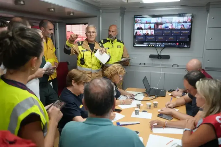 Meeting at the Advanced Command Post, this Sunday.