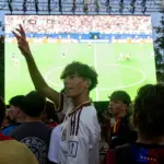 Basque Country and Catalonia, between nationalism and the World Cup final: the no from the mayor of Bilbao and the Barcelona enthusiasm with the giant screens