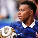 Mbappé scores two goals and breaks a Messi record | France 4-6 England