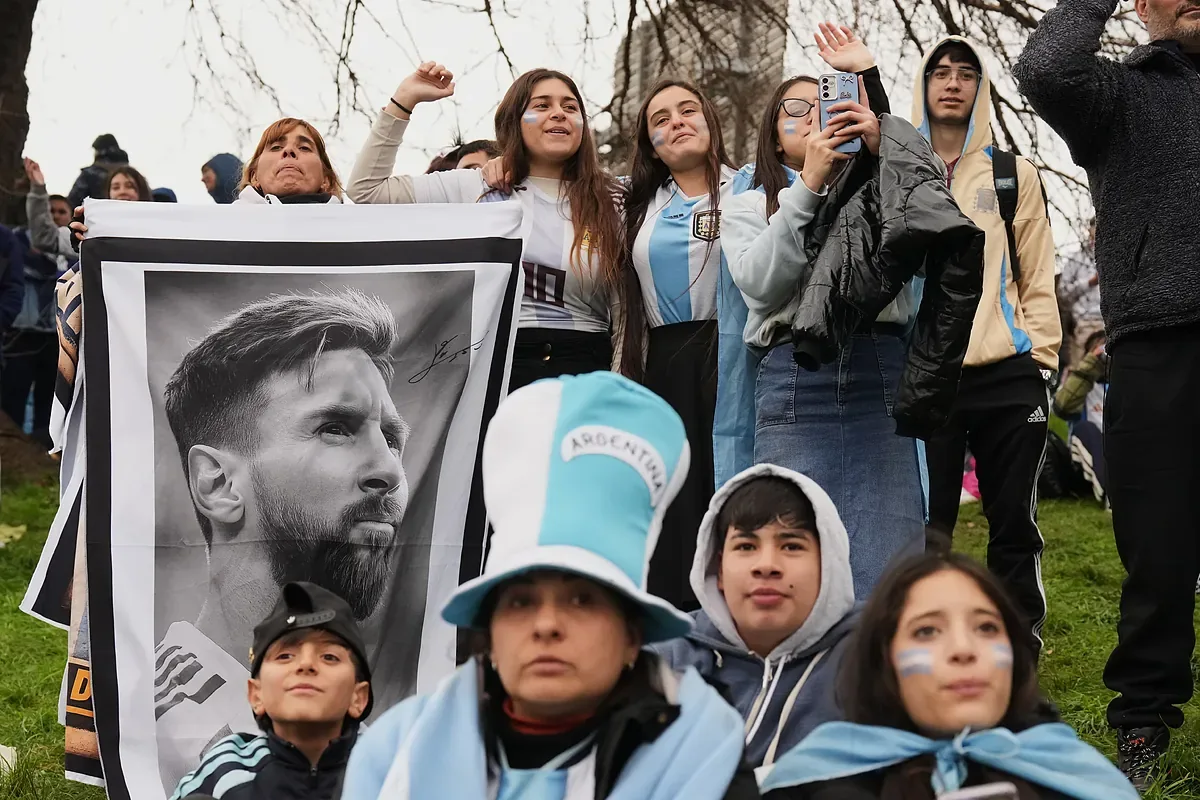 Messi's unexpected and bitter moment: at home, in silence, and amidst a global storm