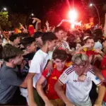 Rocafonda surrenders to its idol: "Lamine is Spanish"
