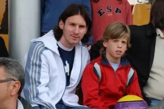 Dani Olmo: the boy who didn’t want a photo with Messi is now the ‘10’ who wants to win the World Cup