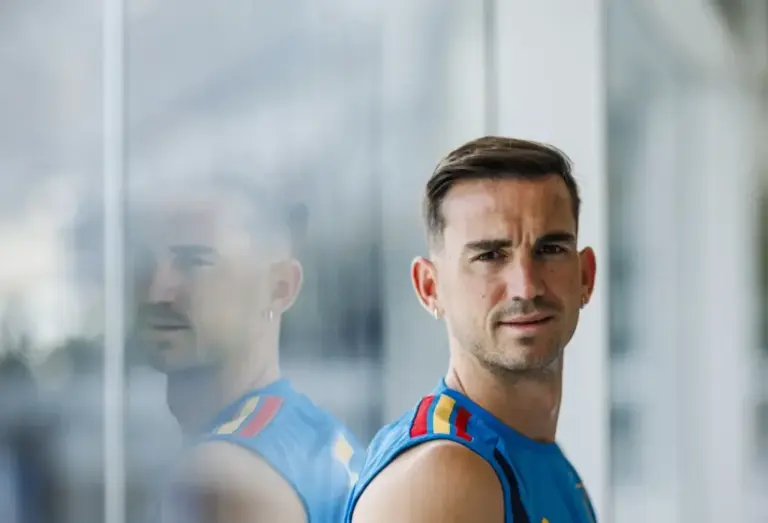 Fabián Ruiz poses for the world at the Cotton Bowl stadium in Dallas.