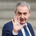 The judge rectifies and accepts Zapatero's request to annul the case