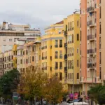 PSOE and Sumar agree to cap rent prices until July 2028 in a decree that must convince PNV and Junts