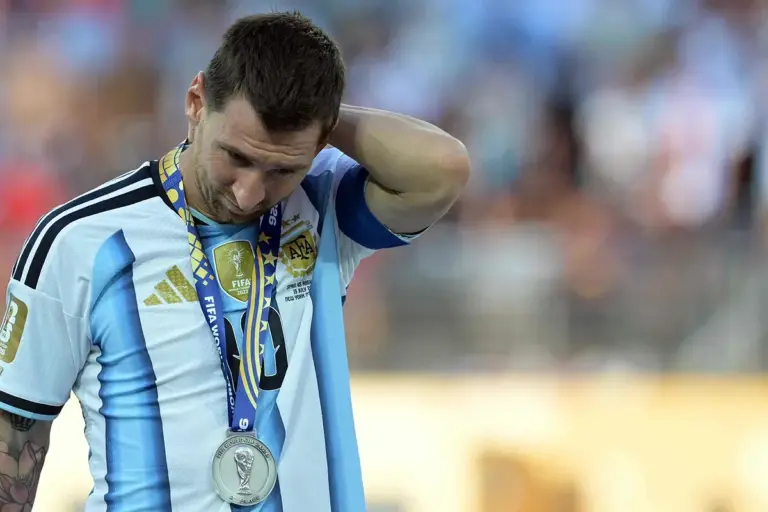 The first message from Messi after Argentina's defeat against Spain in the World Cup final: "The pain is very great and it will be hard to close this wound"