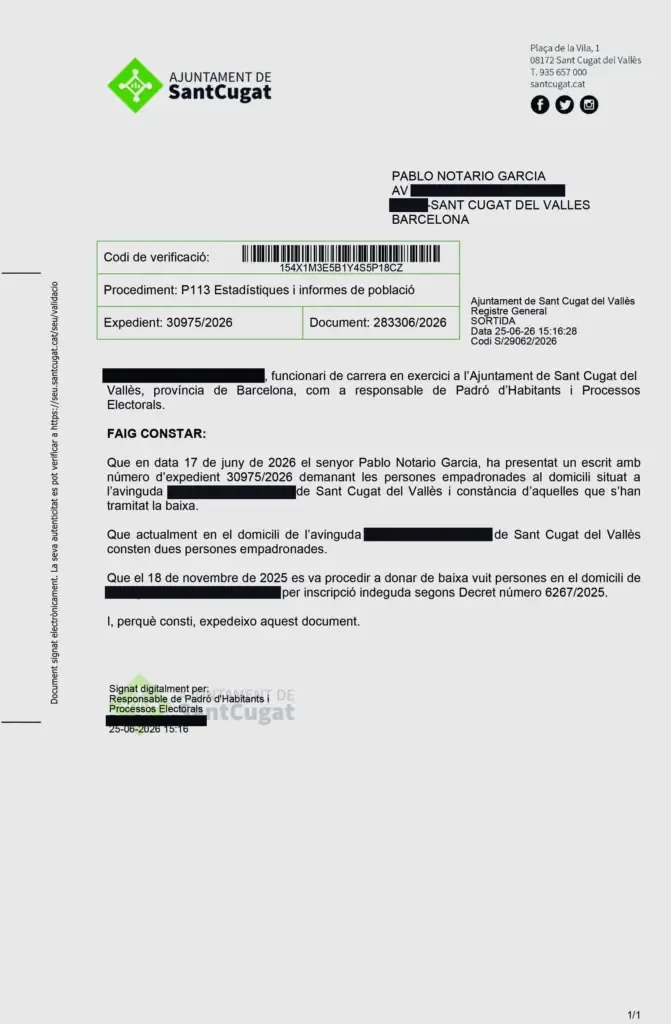 Image of the document in which the Sant Cugat City Council deregisters the eight people illegally registered in a home