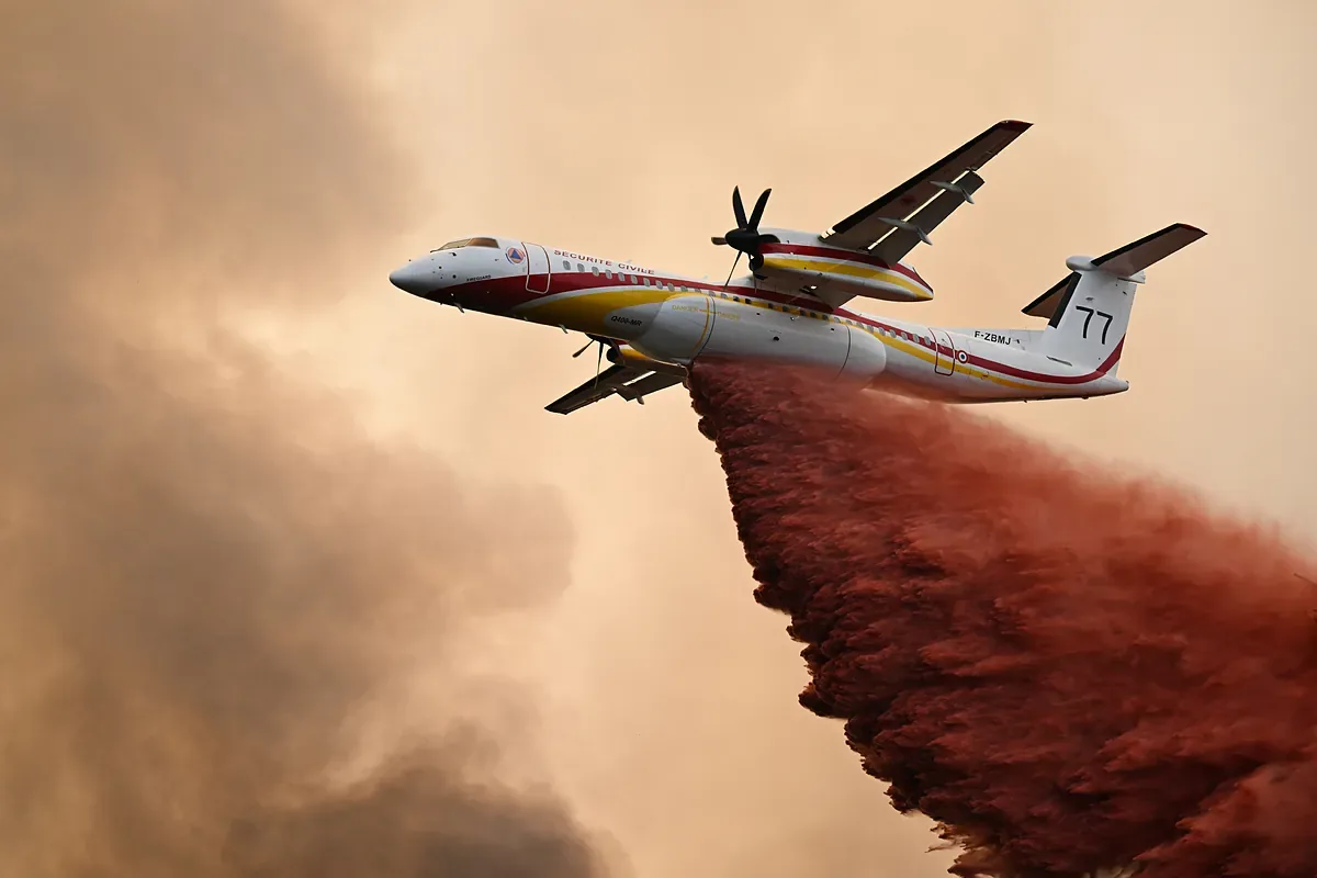 Everything you need to know about the retardant, the 'red water' that is increasingly used in more forest fires