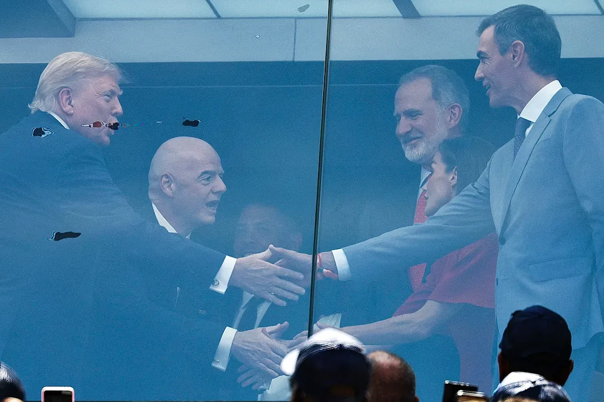 Pedro Sánchez, Donald Trump and the box diplomacy