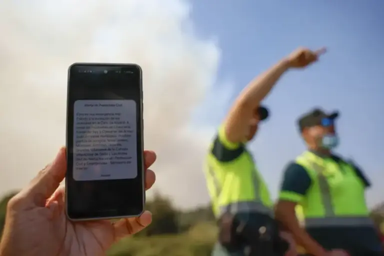 Fires in Spain, latest news today, live | Fires in the Community of Madrid merge into a single front and force the evacuation of three more municipalities