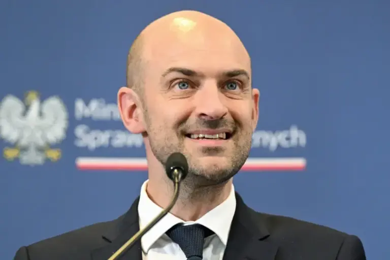 The PP defends Rajoy after the complaint about "racism" from France: "They are sarcastic columns"