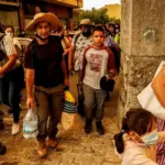 The eviction of Sotillo de la Adrada in first person: "Nothing is going to happen, the Virgen de los Remedios is with us"