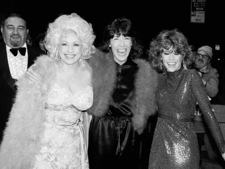 Dolly Parton dies, country star, actress and pop icon