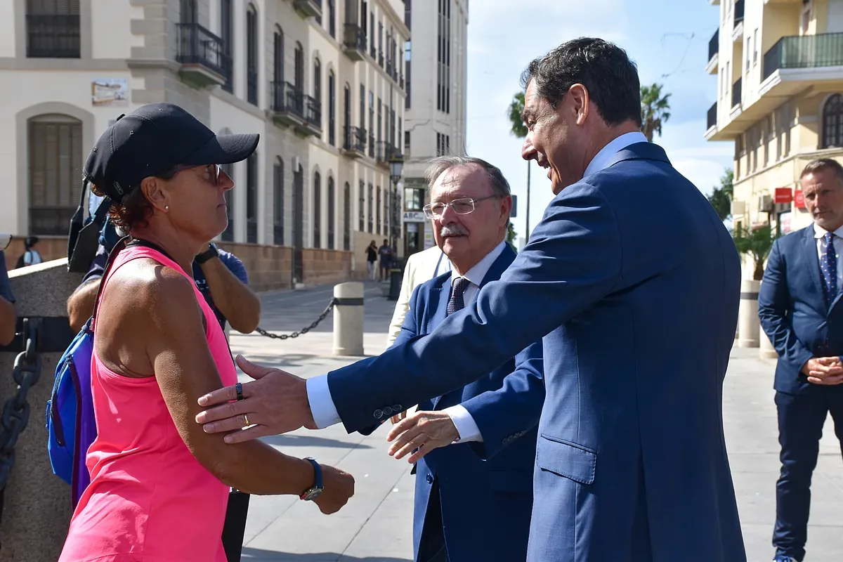 Moreno denounces together with Vivas that the Government "does not provide the means" to expel immigrants from Ceuta: "At the current pace, they will not leave in a year"