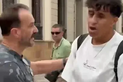 "Go back to your country": a Ceuta journalist attacked during a protest over Elma Saiz's visit