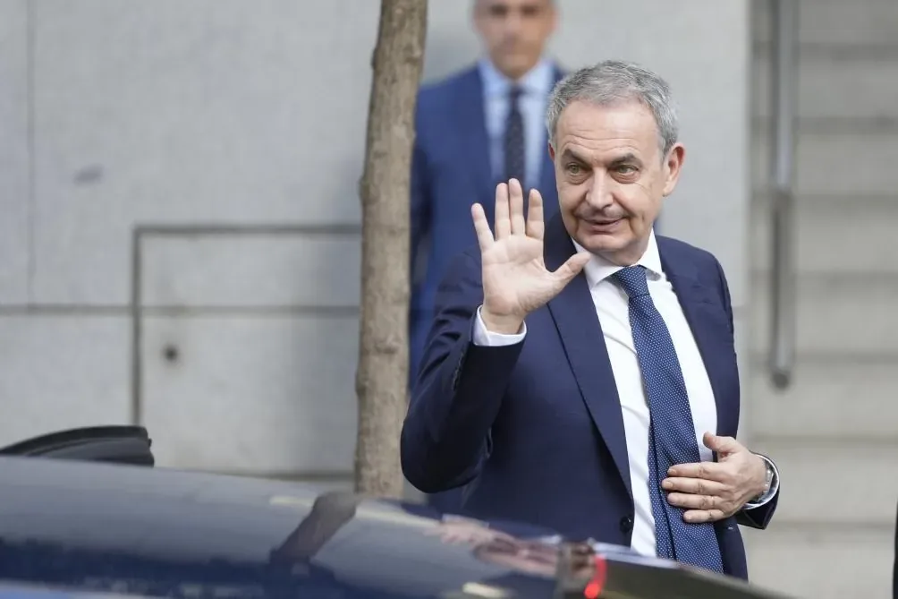 Zapatero appeals the judge's authorization to investigate his and his associates' bank accounts