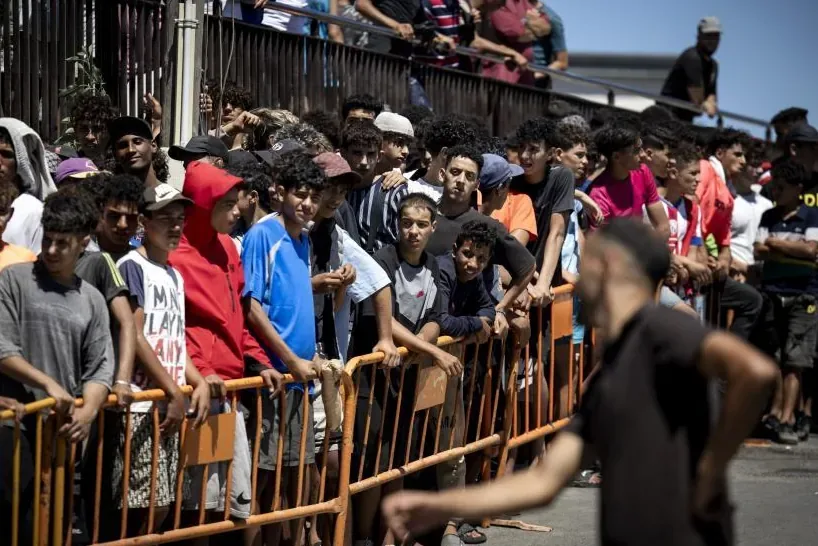 The pact now with Vox or the solidarity pact with Ceuta of 2024? The dilemma of the Andalusian Government in the face of the migratory crisis