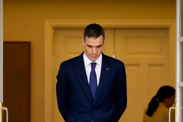 PP and Vox already win in 38 provinces and dilute Sánchez's bloc to rule in only eight