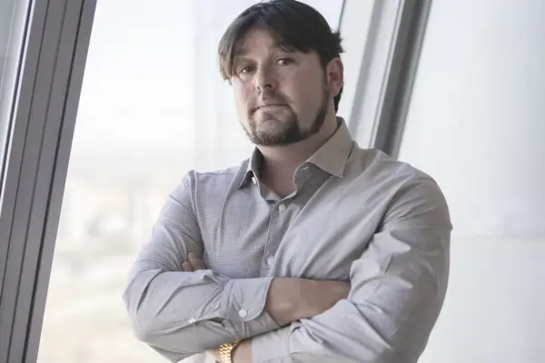 Interpol arrests Basque businessman Hamlyn in Abu Dhabi, the mastermind of a 154 million fraud who negotiated his impunity with Leire Díez
