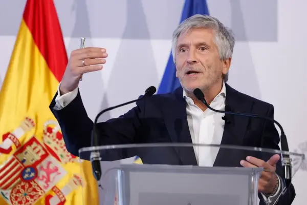 Marlaska insists that there was no "report, notice, or communication" from the CNI about "anything like" the arrival of 72,000 people in Ceuta