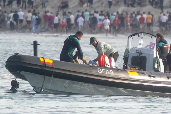 Spain quickly sets up a large morgue in the former Military Hospital of Ceuta for the worst migration tragedy: "We have never rescued so many bodies"