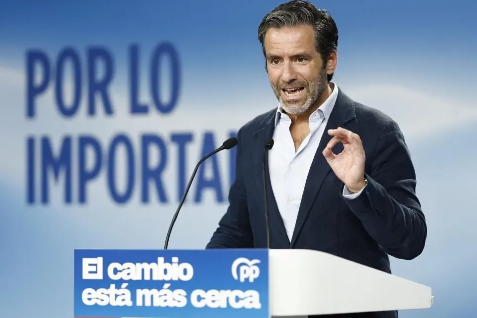 The PP denounces Sánchez's "conspiranoia" for attributing the Ceuta crisis to Israel and Russia: "The only thing missing is blaming Franco"