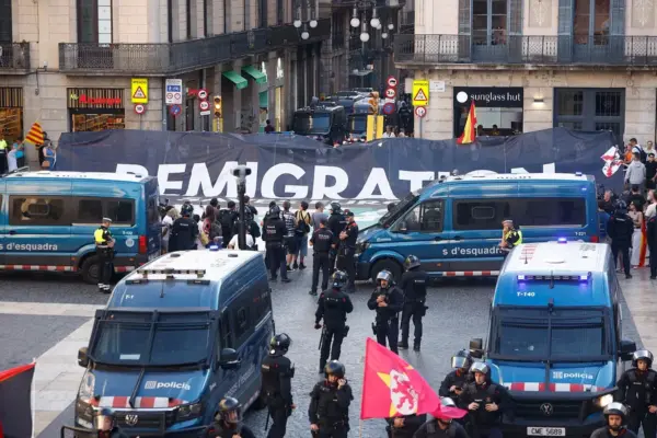 The Save Europe Act movement fails in its landing in Barcelona to demand border closures and mass remigrations