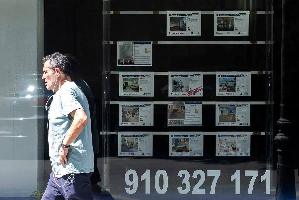 Foreign home purchases reach historic high in June