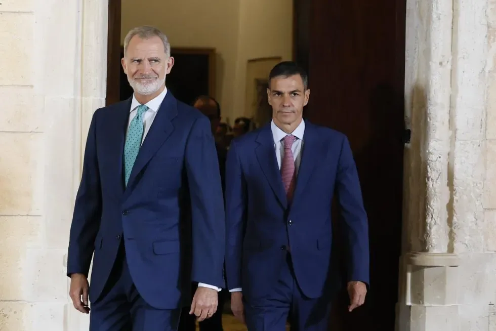 Ceuta worsens the distance between Moncloa and Zarzuela: the request for a call to "thank" Mohamed VI, another controversy during a crisis
