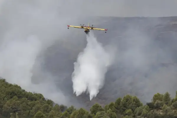 Evacuated the town of Catí due to the Tírig (Castellón) fire