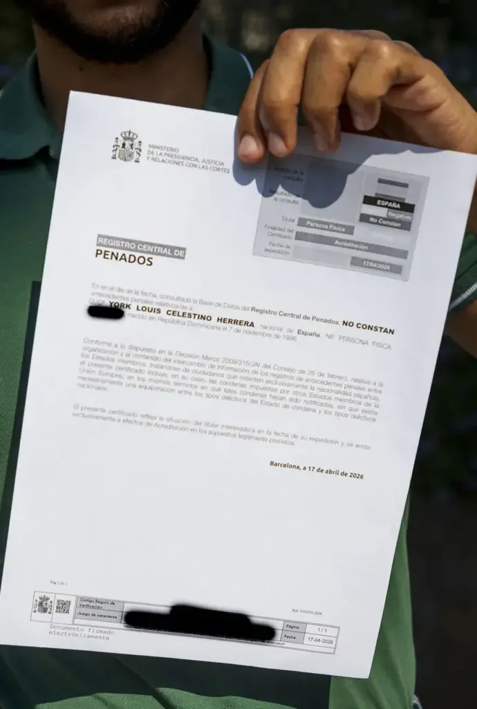 York showing a document to defend his innocence