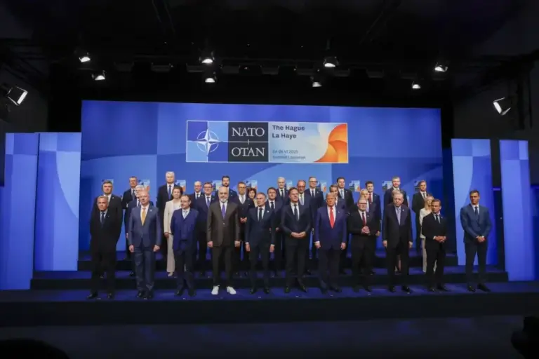 Family photo of leaders attending the 2025 NATO summit in The Hague.