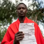 The odyssey of Sudanese who cross Africa to reach Europe by swimming through Ceuta: their child soldiers are trained by Colombian paramilitaries