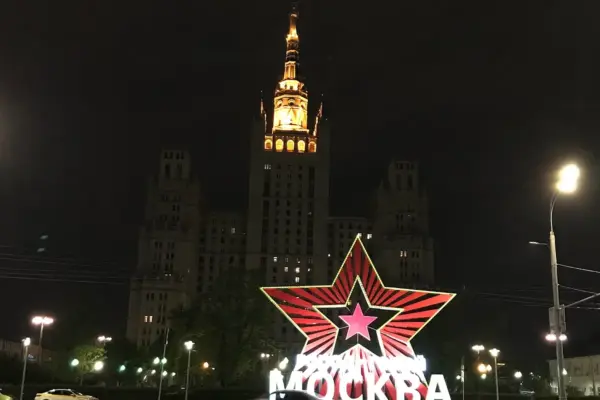 Three dead in an explosion at a central restaurant in Moscow