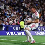 Carlos Espí, el patito feo de Mou, salva el debut oficial del luso en su nueva era en el Madrid