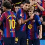 Raphinha y Fermín se disfrazan de '9' para vencer a un Athletic que se agarró a Unai Simón