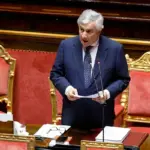 Tajani criticizes that Spain did not consult the EU about the regularization of migrants