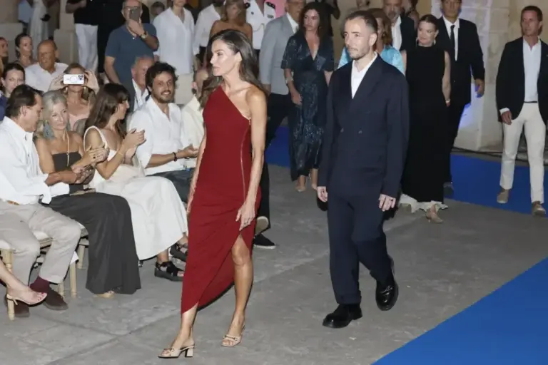 La Reina Letizia, a su llegada al acto