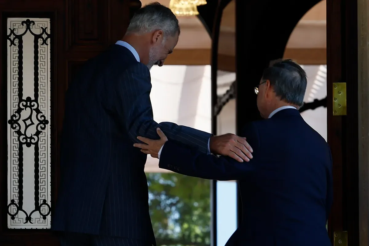 The Government freezes the option for the King to visit Ceuta and sets two requirements: "When appropriate" and "with absolute coordination"