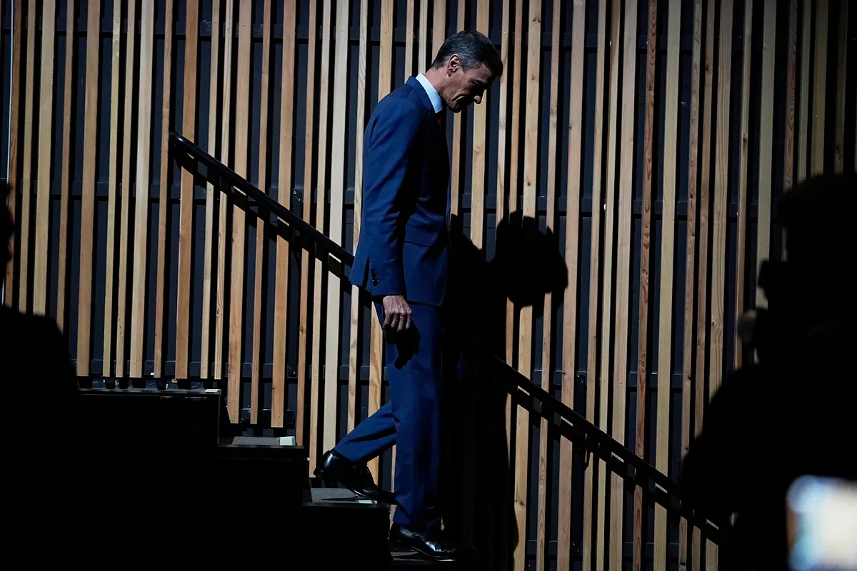 A Congress paralyzed with fewer laws than ever while Sánchez breaks decree records