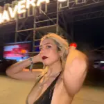 Alone or accompanied, the women who make festivals their way of life in summer