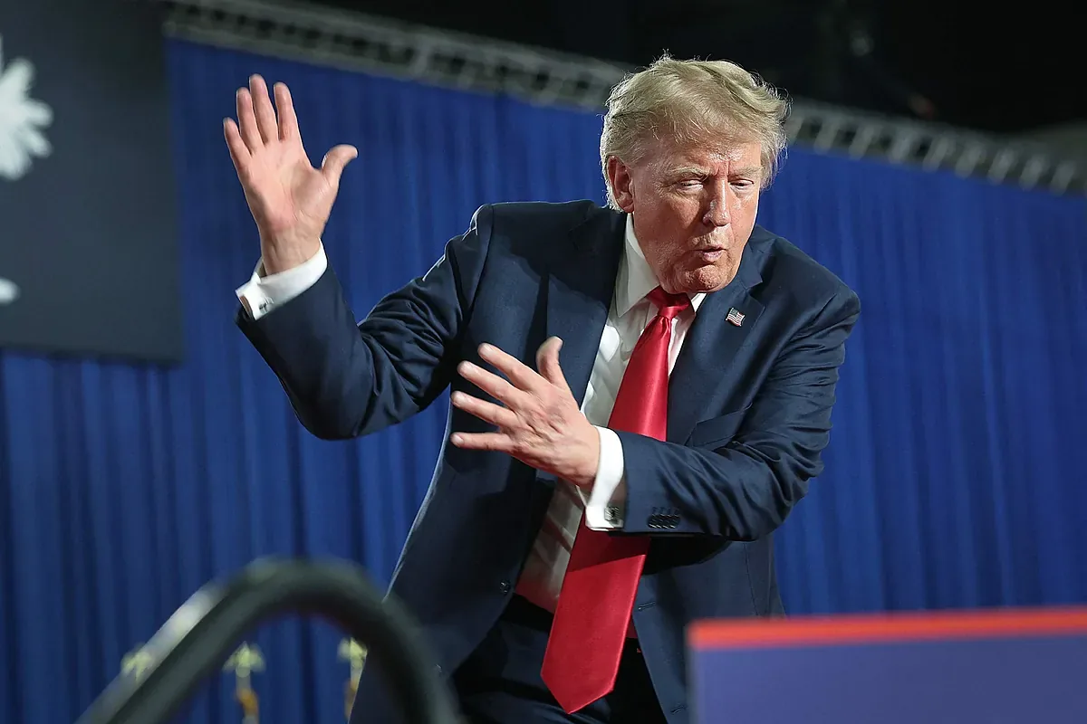 A federal court overturns the visa suspension ordered by Trump for 75 countries