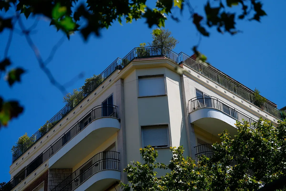 The Ayuso Government puts the controversial Chamberí penthouse up for sale for 6.7 million and gives itself a month to find a buyer
