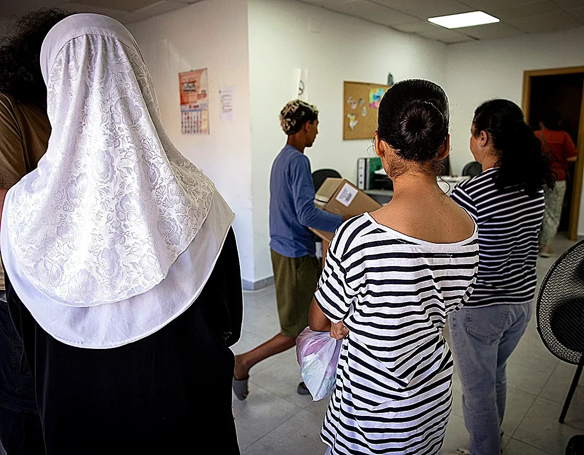 The figures that "overflow" the courts in Ceuta: 20 arrests per day, 8 times more sexual assaults, and the management of 96 deceased